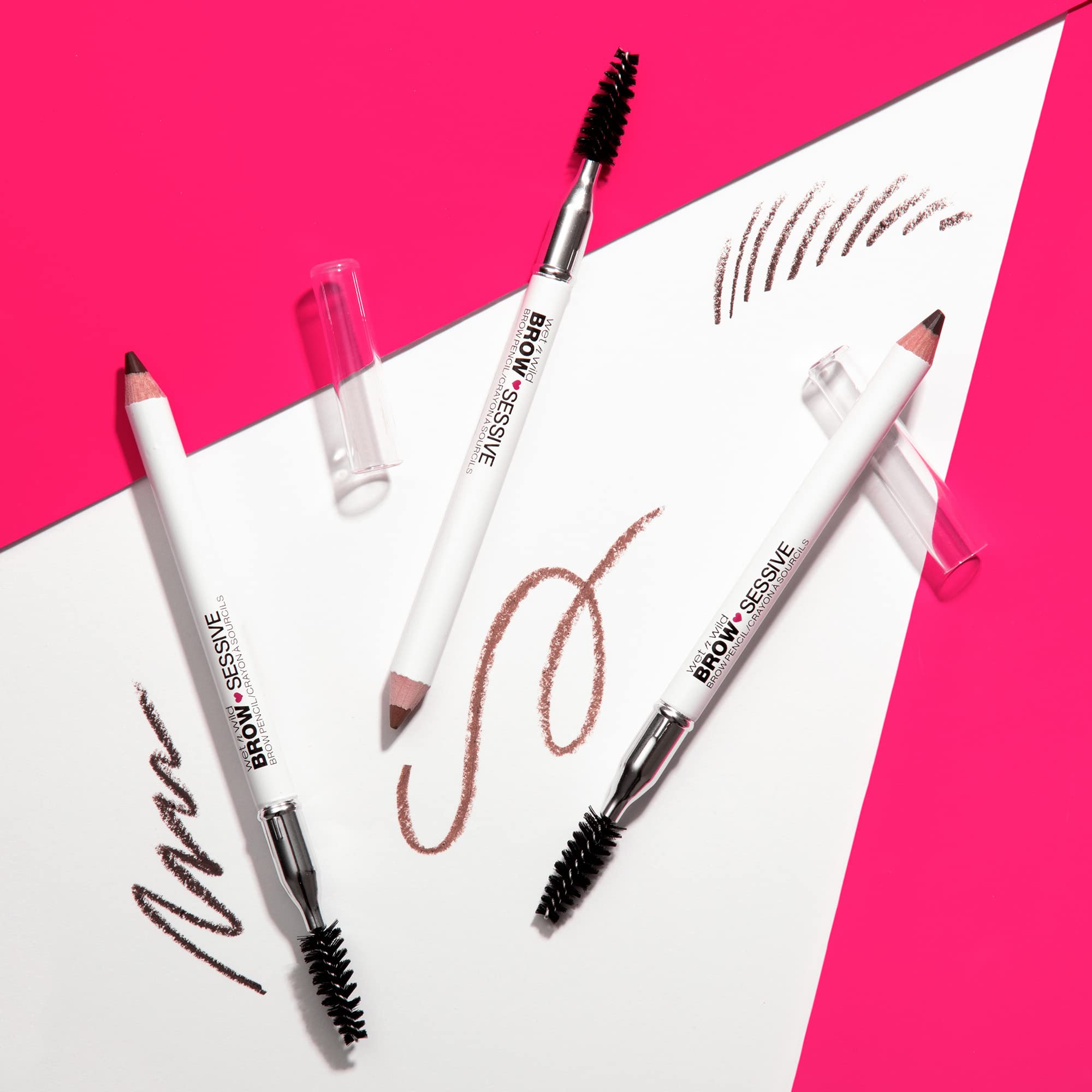 Brow-Sessive aplicacion suave: deslizamiento fácil para mayor control.