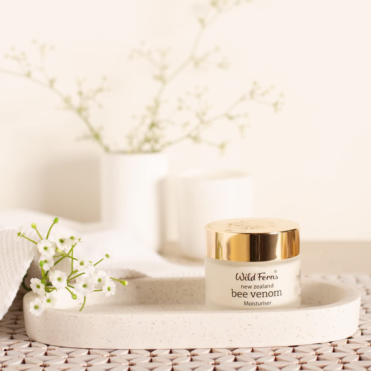 Wild Ferns miel Manuka creme: hydratation durable et teint lumineux.