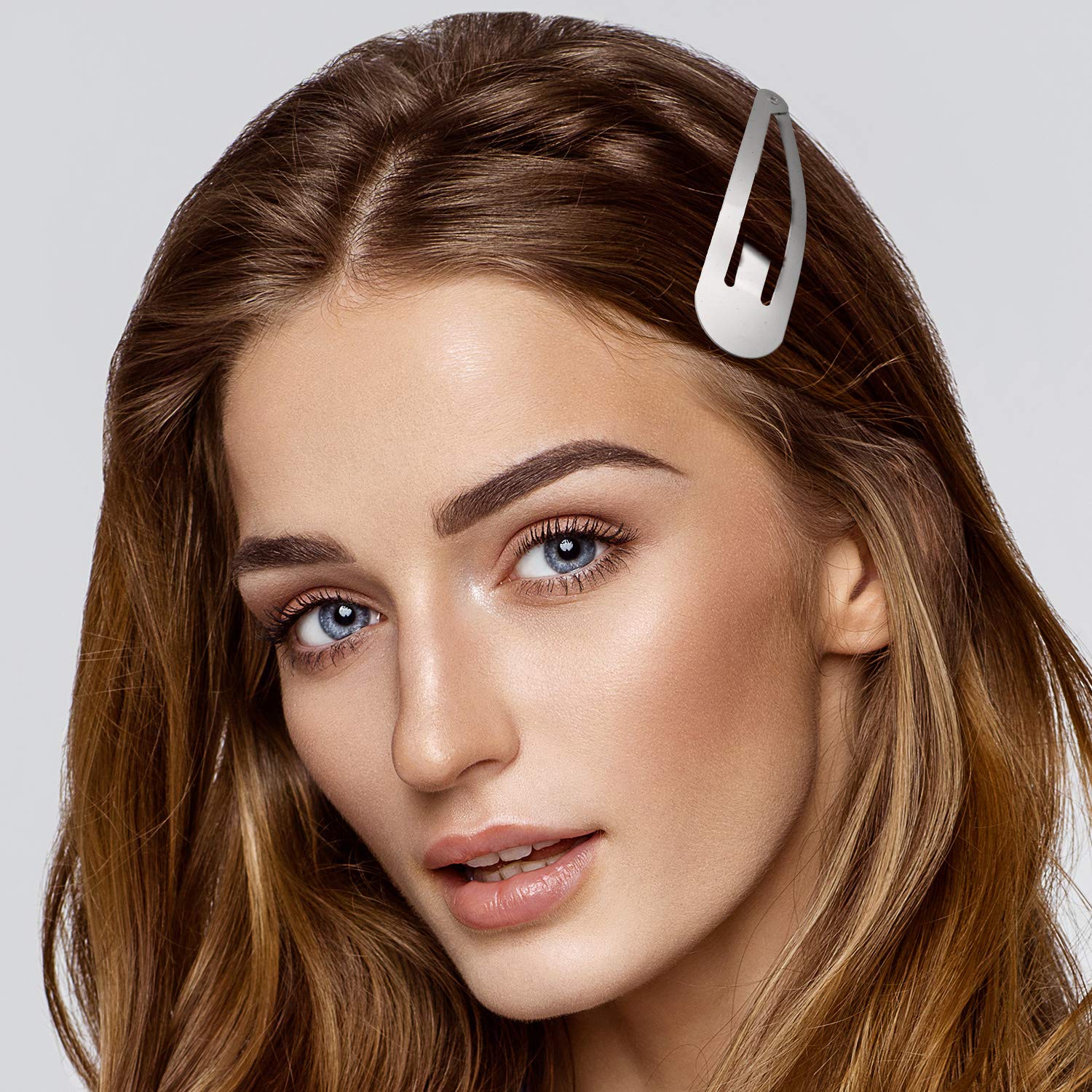 Willbond colección de 30 piezas para crear looks variados.