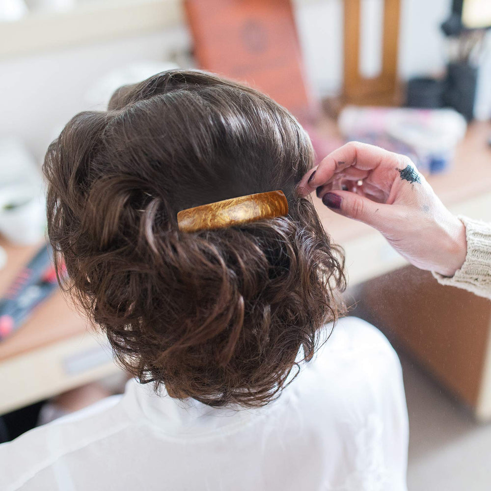 Barrettes WILLBOND aptas para cabello liso o rizado con diferentes estilos.