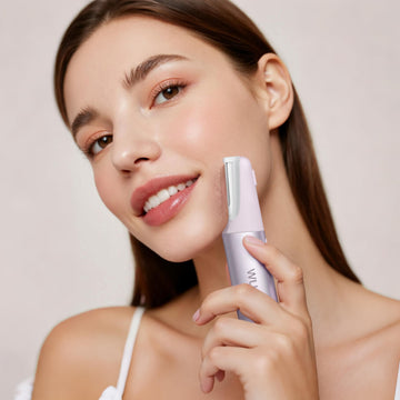 WLU Dermaplane Razor morado con tres velocidades para distintas pieles
