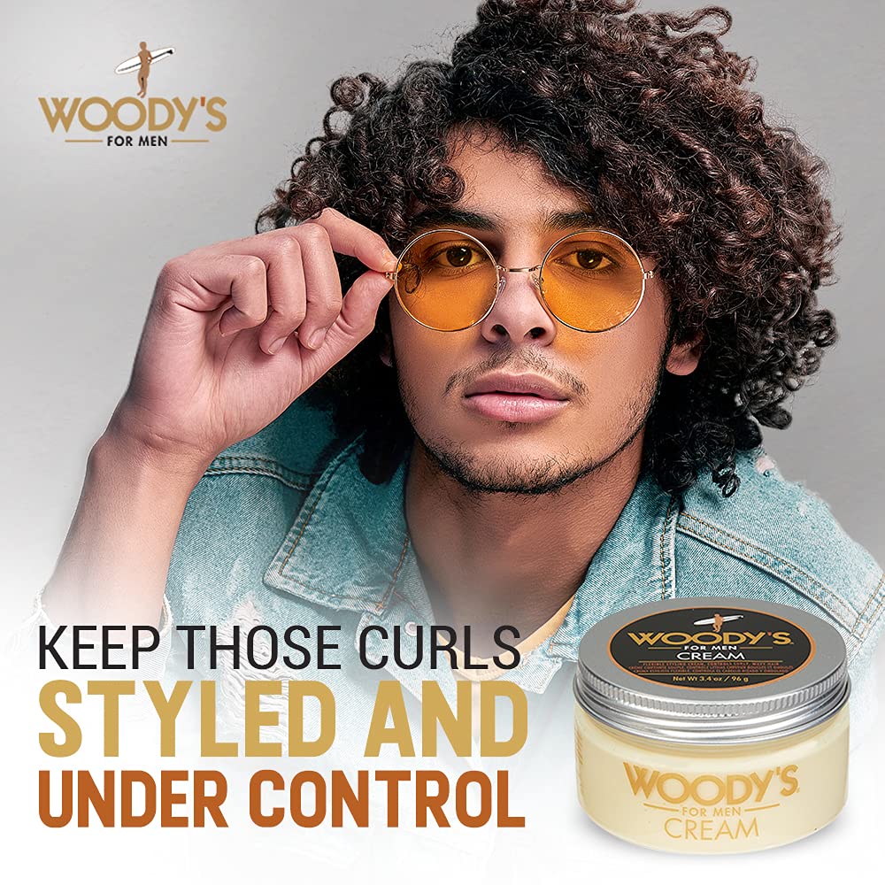 Brillo natural en cabello rizado gracias a Woody's Styling Cream.