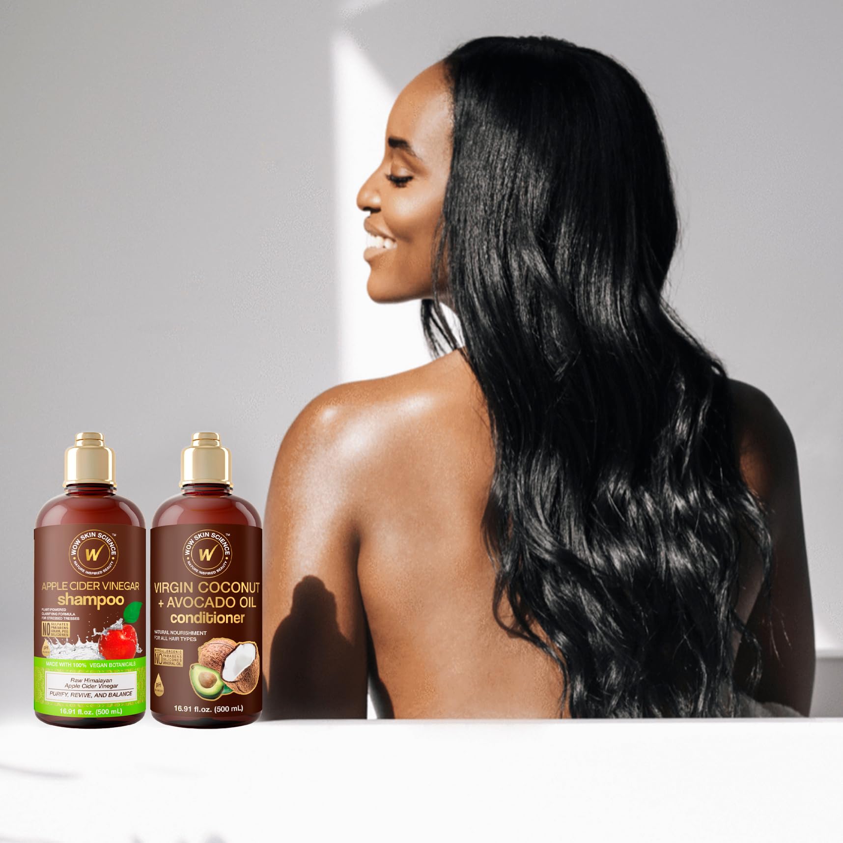 WOW Skin Science uso diario para cabello suave y manejable.