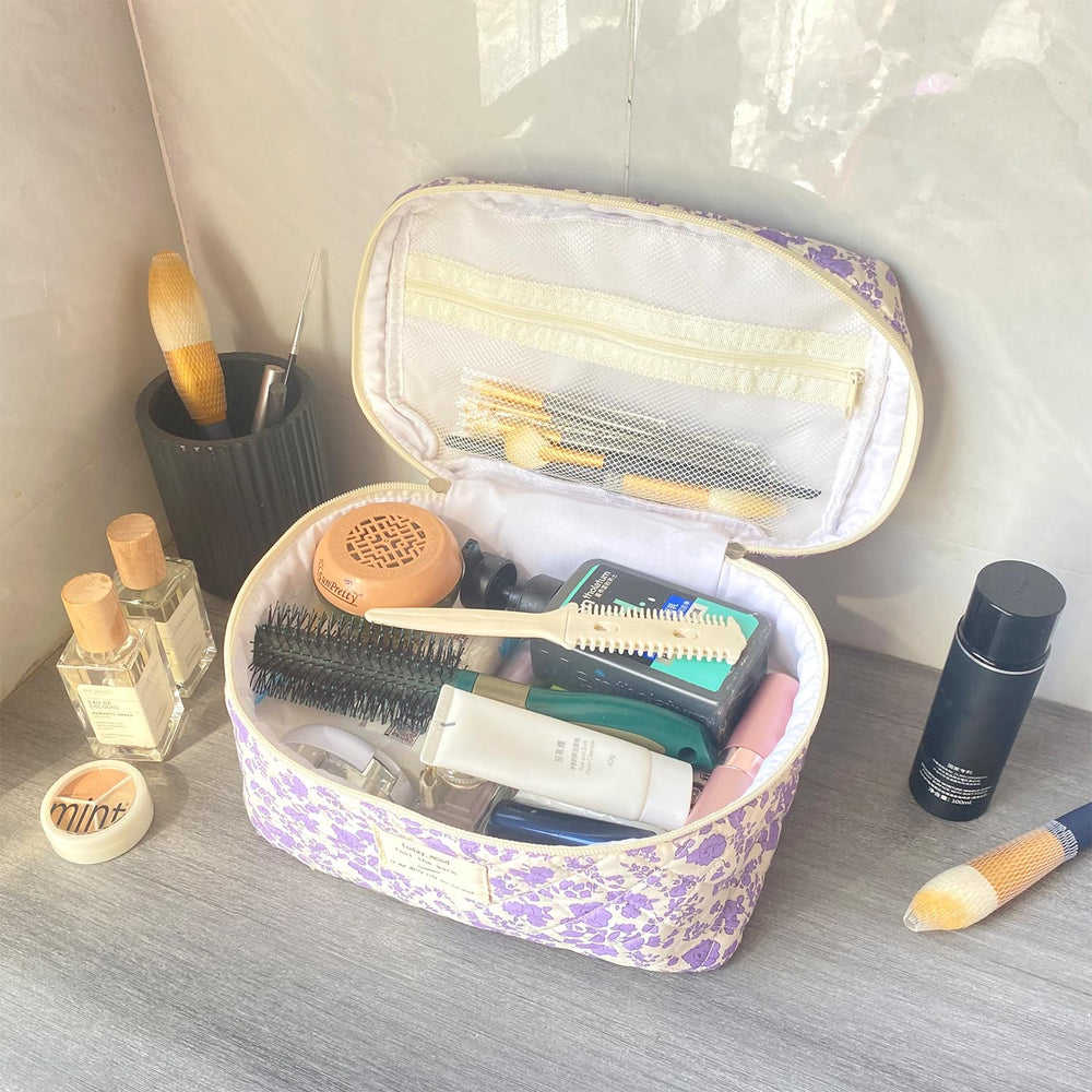 WYJ bolso maquillaje diseño floral acolchado, suave al tacto y elegante.