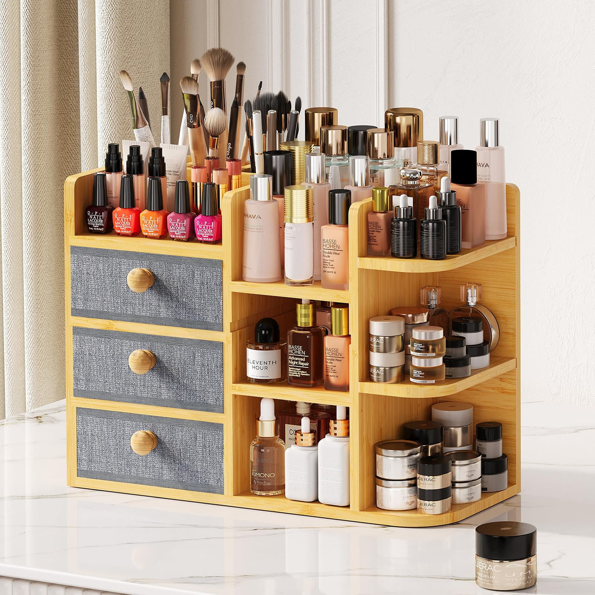 X-cosrack organiseur maquillage en bambou avec tiroirs pour un rangement clair.