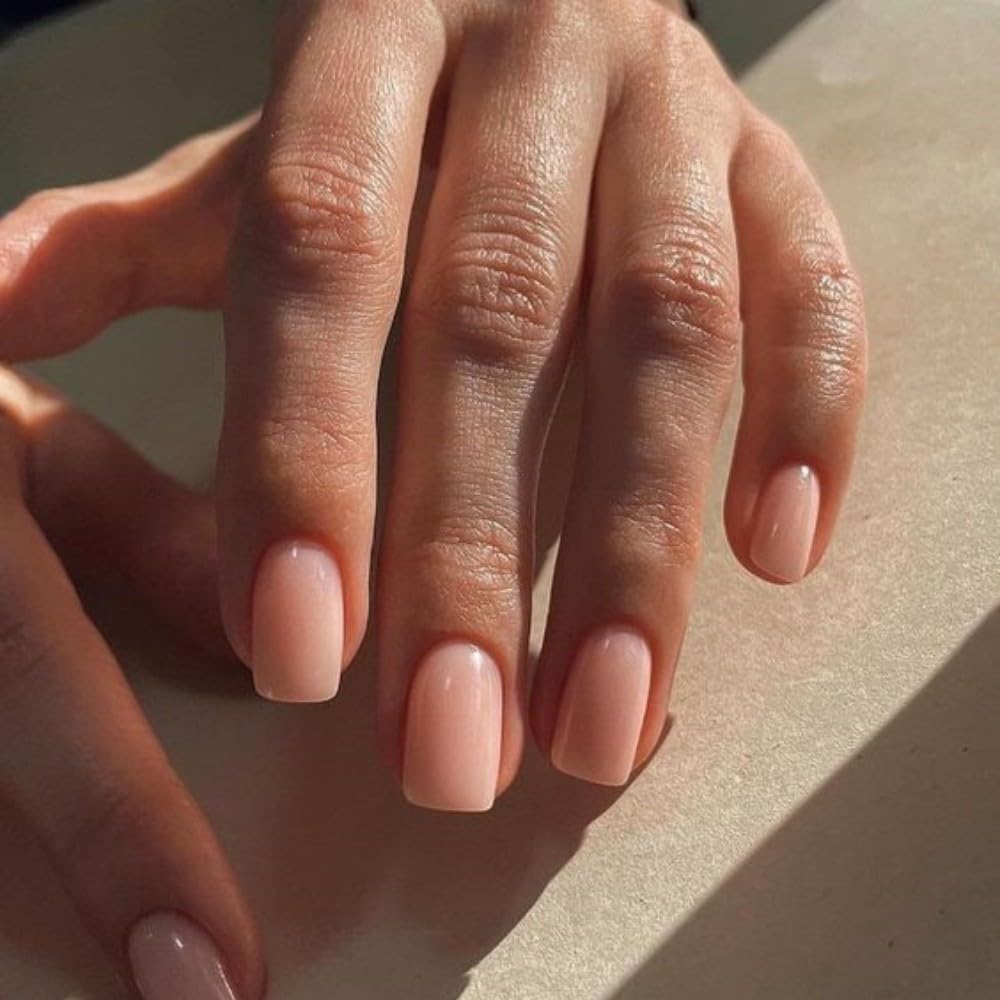 XCREANDO acabado gel suave para aspecto natural y duradero.
