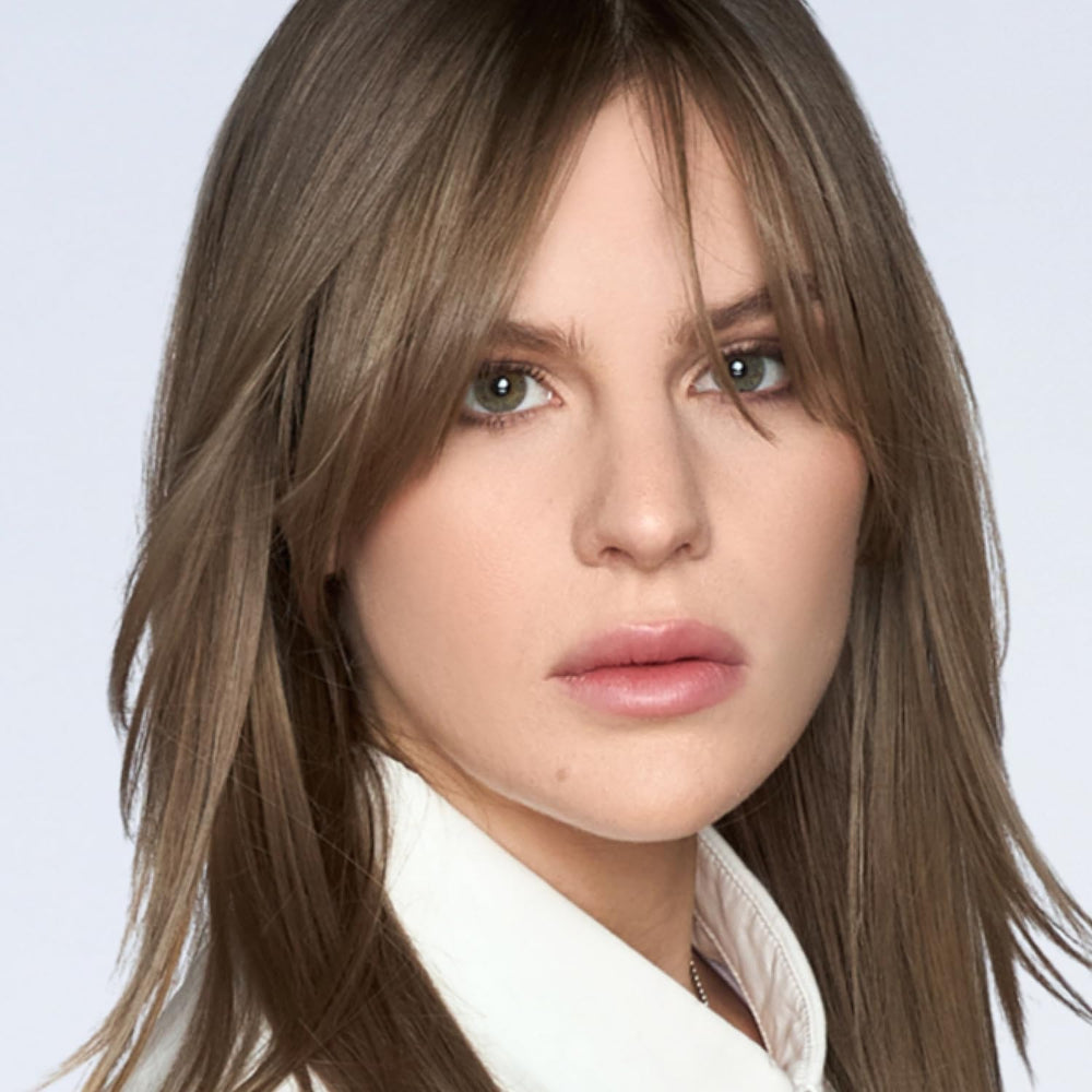 XMONDO Color Dark Ash Blonde s'applique sur cheveux propres et secs.