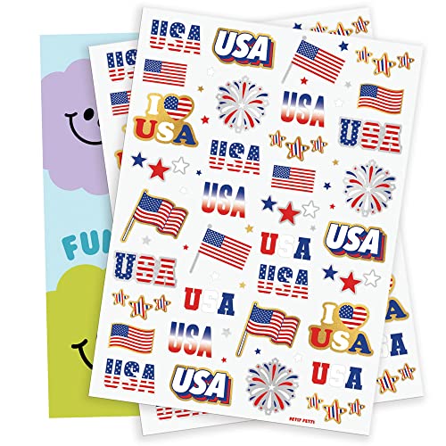 Tatuajes xo Fetti con bandera de Estados Unidos para celebrar el 4 de julio.