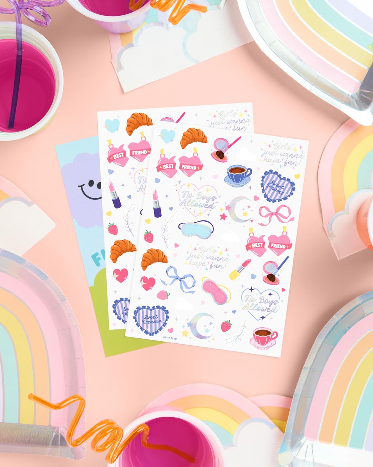 Tatuajes corazones brillantes xo Fetti, ideales como sorpresas para fiestas.
