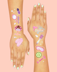 Tatuaje xo Fetti de esmalte de uñas, estilo chic para la fiesta.