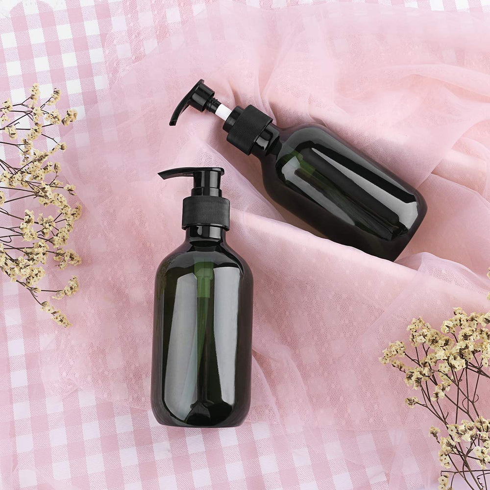 Botella dispensadora Yebeauty verde para rellenar con facilidad.