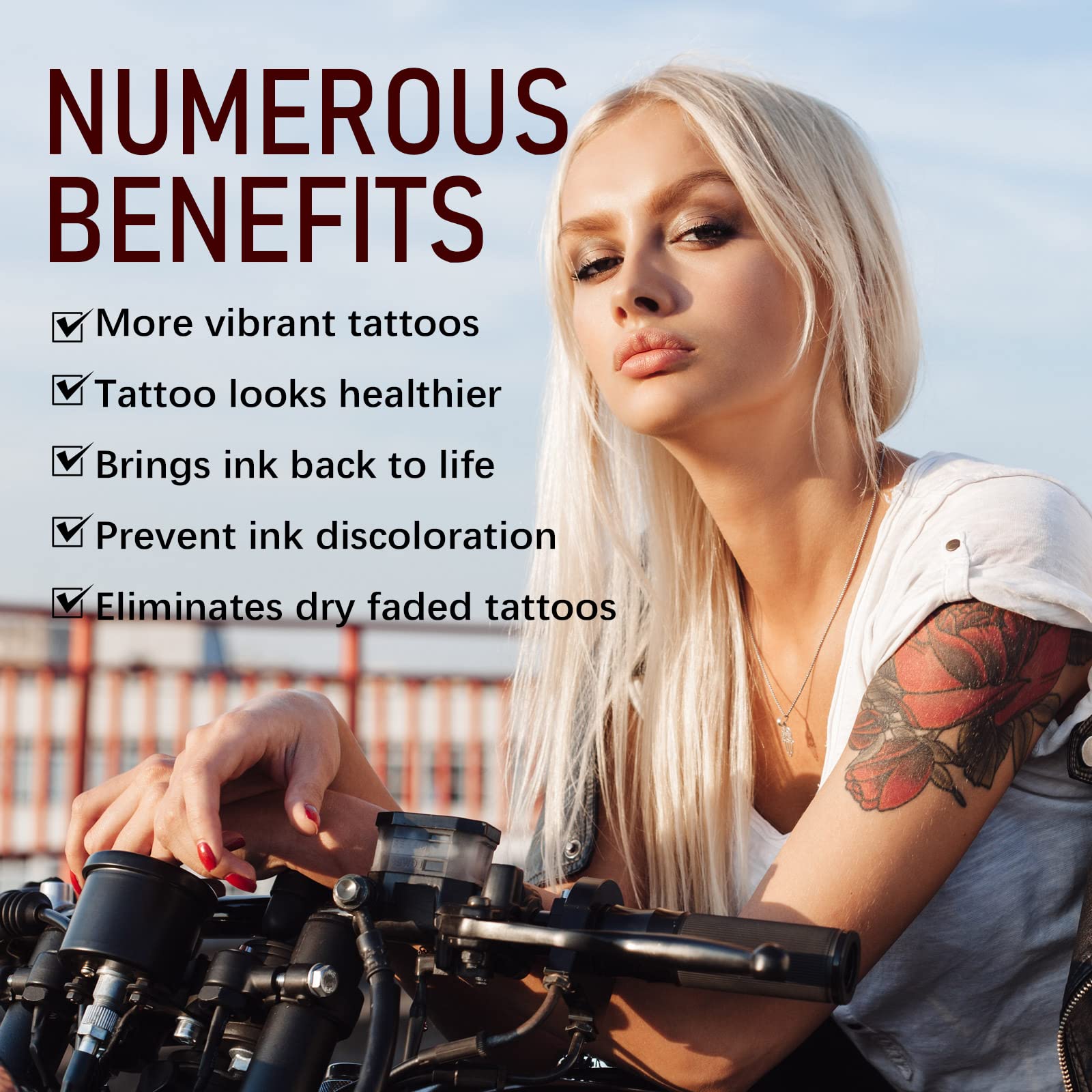 Piel sensible recibe cuidado con bálsamo Yecuce para tatuajes.