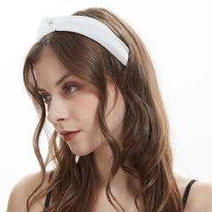 Diadema YISSION con nudo blanco, complemento versátil para cualquier look