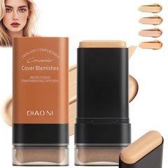 YJW Flawless Eraser Foundation Stick en empaque compacto para retoques diarios.