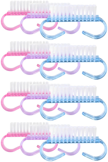 Cepillo YOFAN con mango ergonómico para uñas, facilita la limpieza precisa.