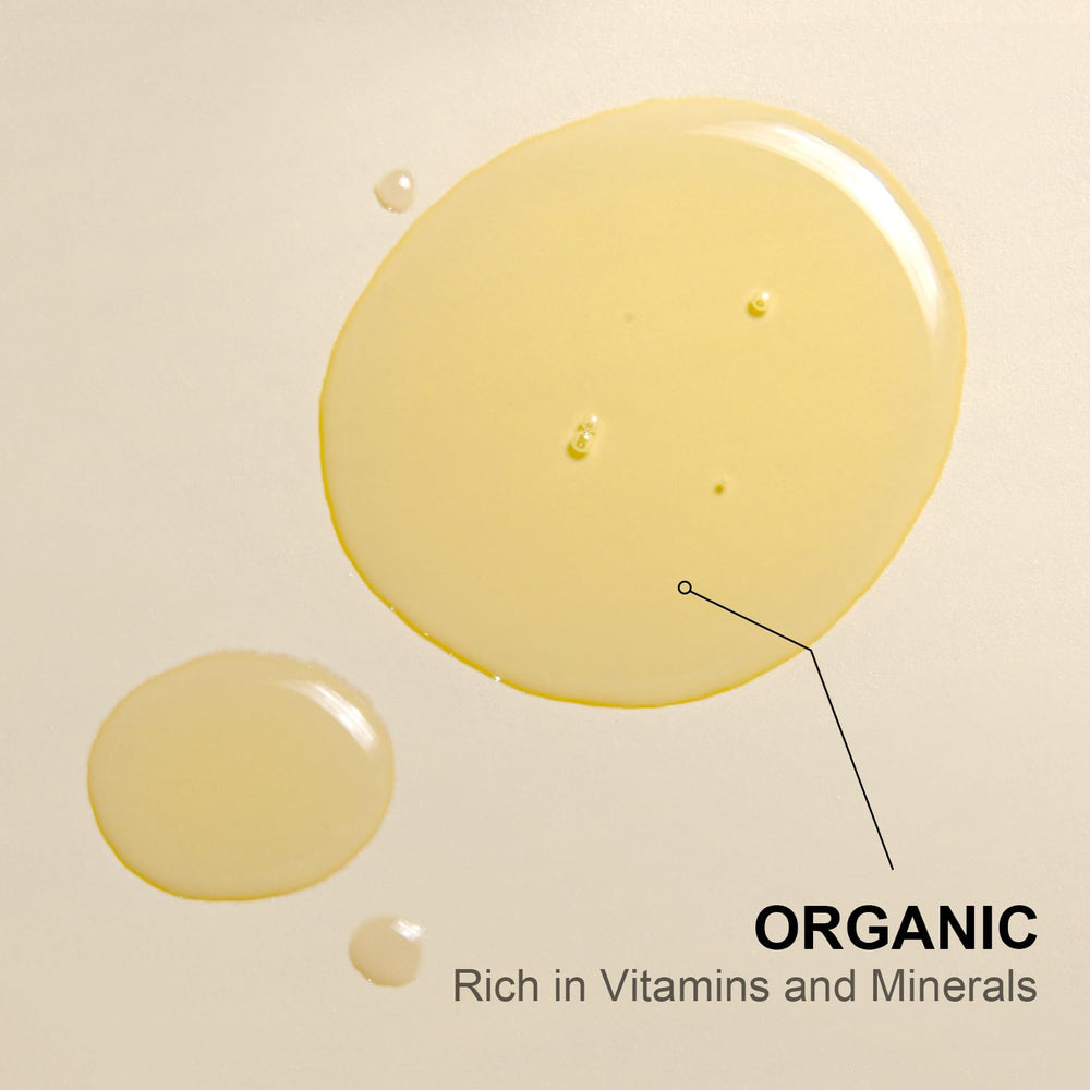 Textura ligera de Yoken Jojoba para absorción rápida, ideal para rostro y cabello.