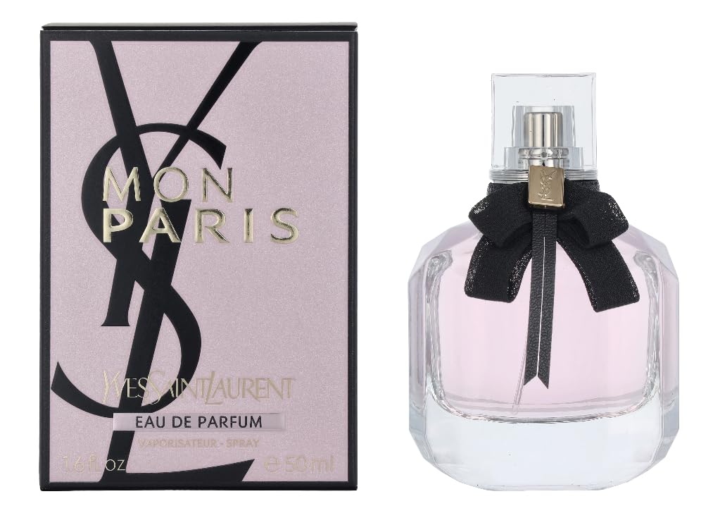 Mon Paris de Yves Saint Laurent: botella elegante, ideal para ocasiones nocturnas.