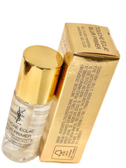 Yves Saint Laurent Touche Éclat Blur Primer, textura sedosa que difumina imperfecciones discretamente.