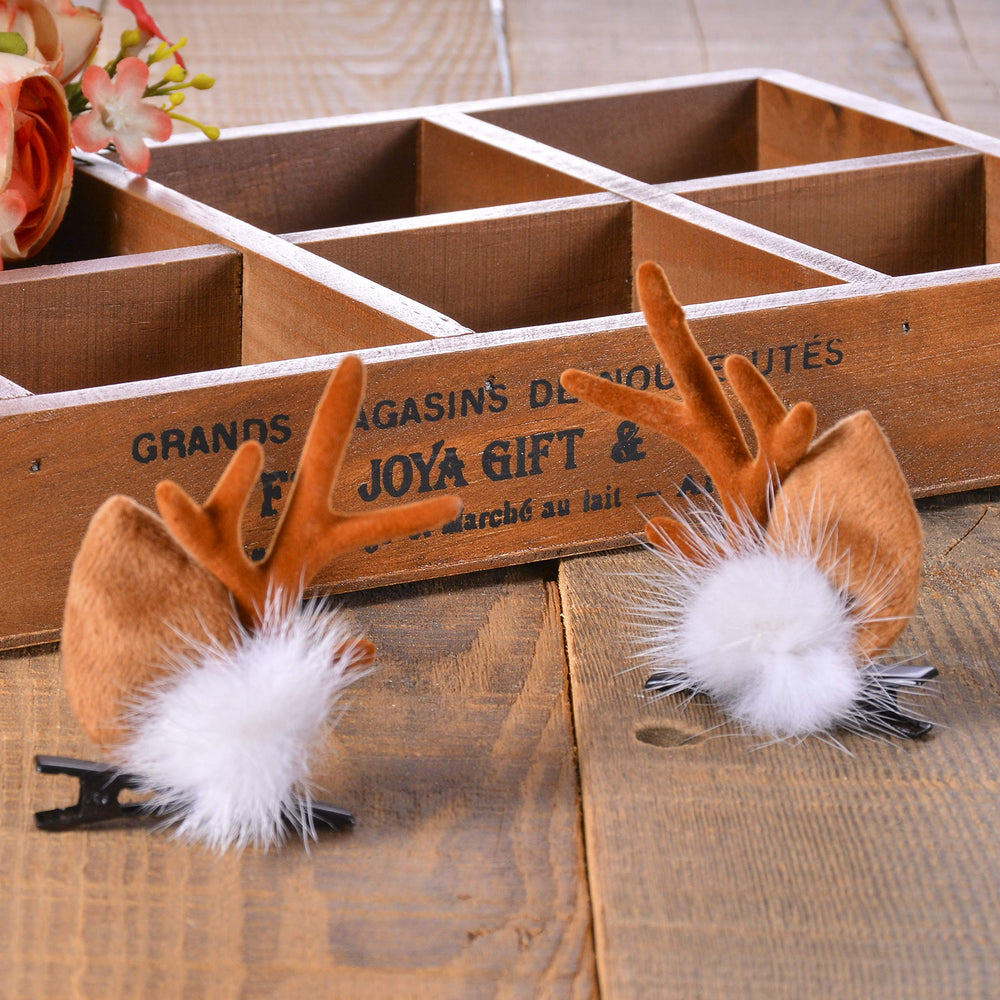 Detalle cuernos peluche ywduoying en diadema, ideal para uso diario