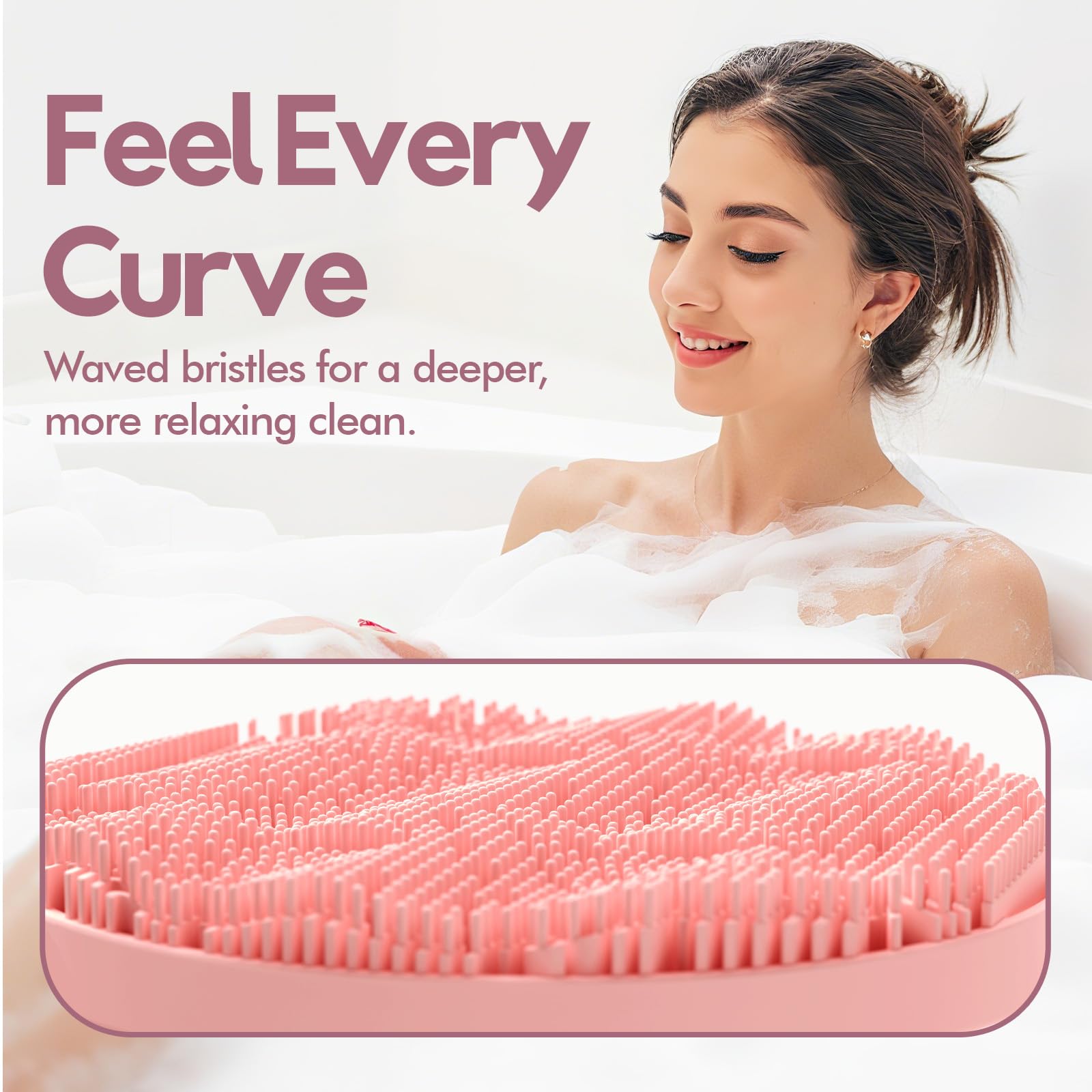 Zennow espuma densa producida por la esponja para limpieza suave.