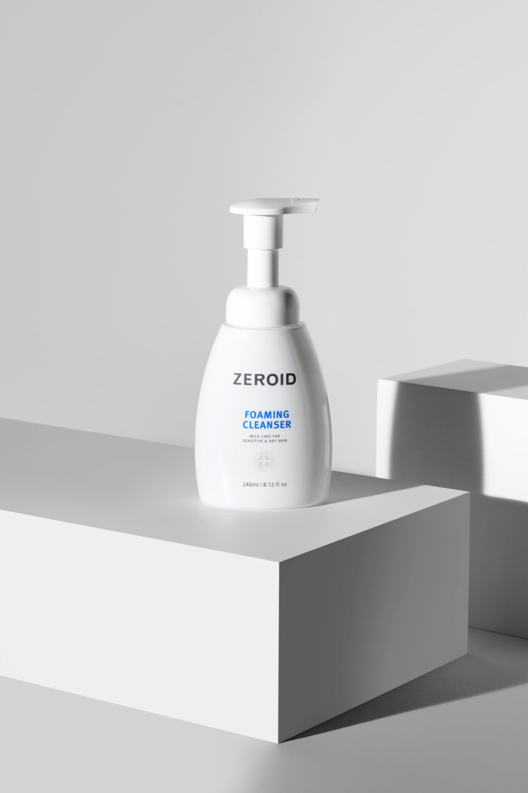 Zeroid cuidado facial diario, limpiador suave para uso cotidiano.
