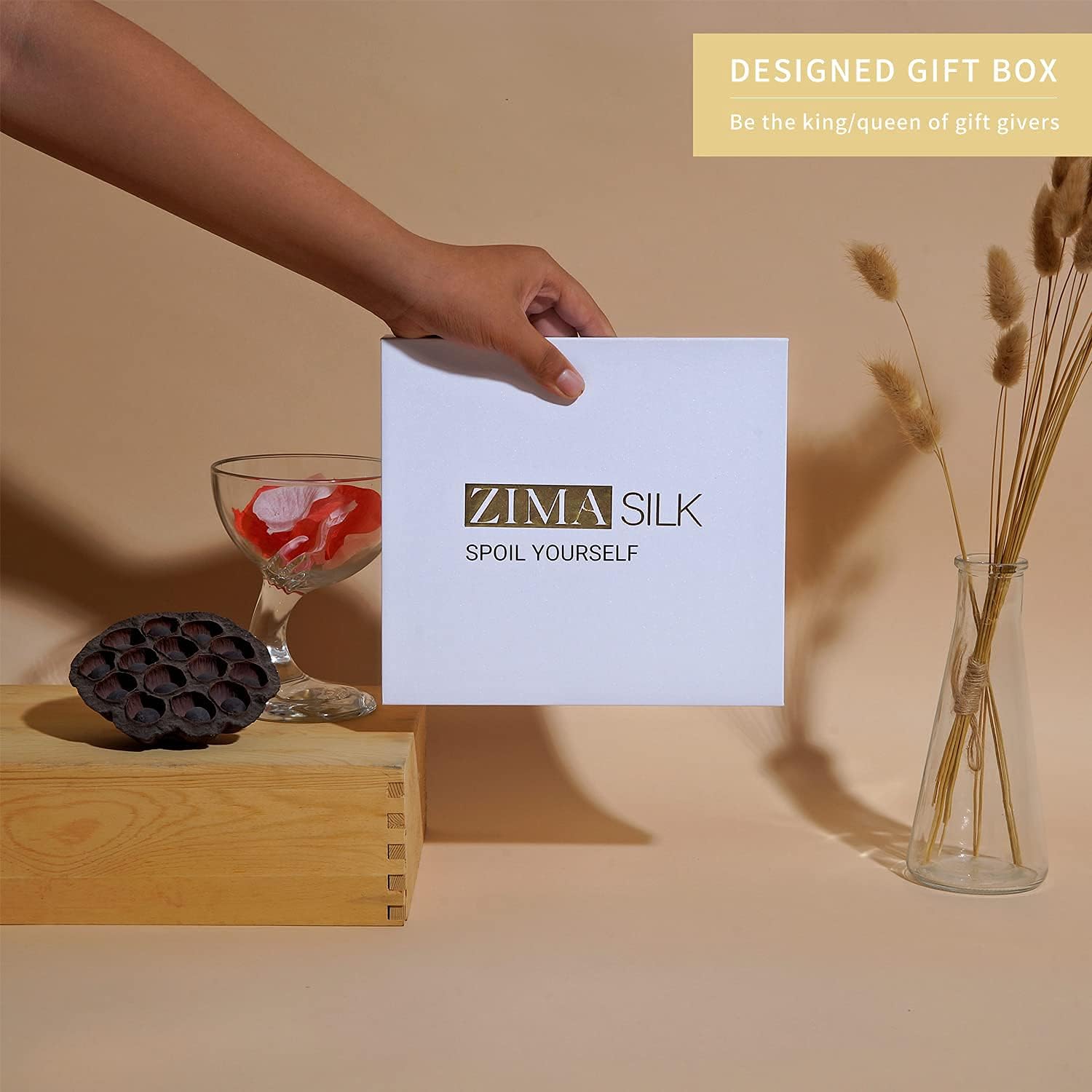 Presentación de regalo elegante de ZIMASILK para autocuidado.