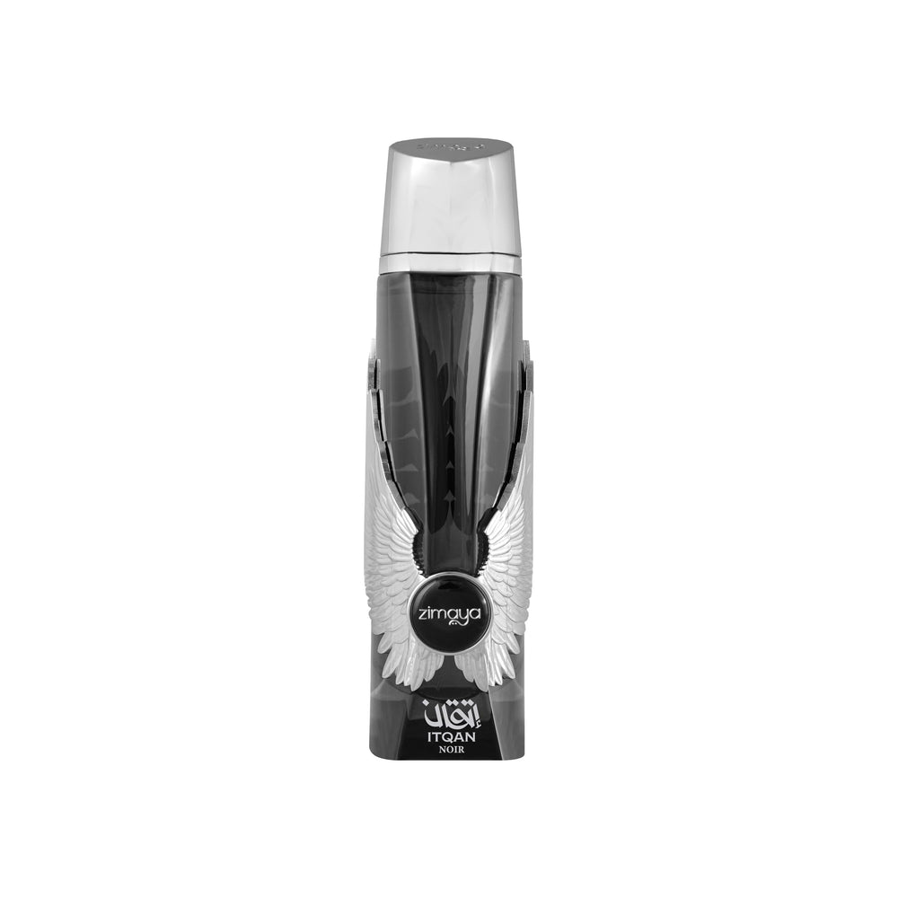 zimaya Itqan Noir botella, vista lateral, aroma versátil para cualquier ocasión.