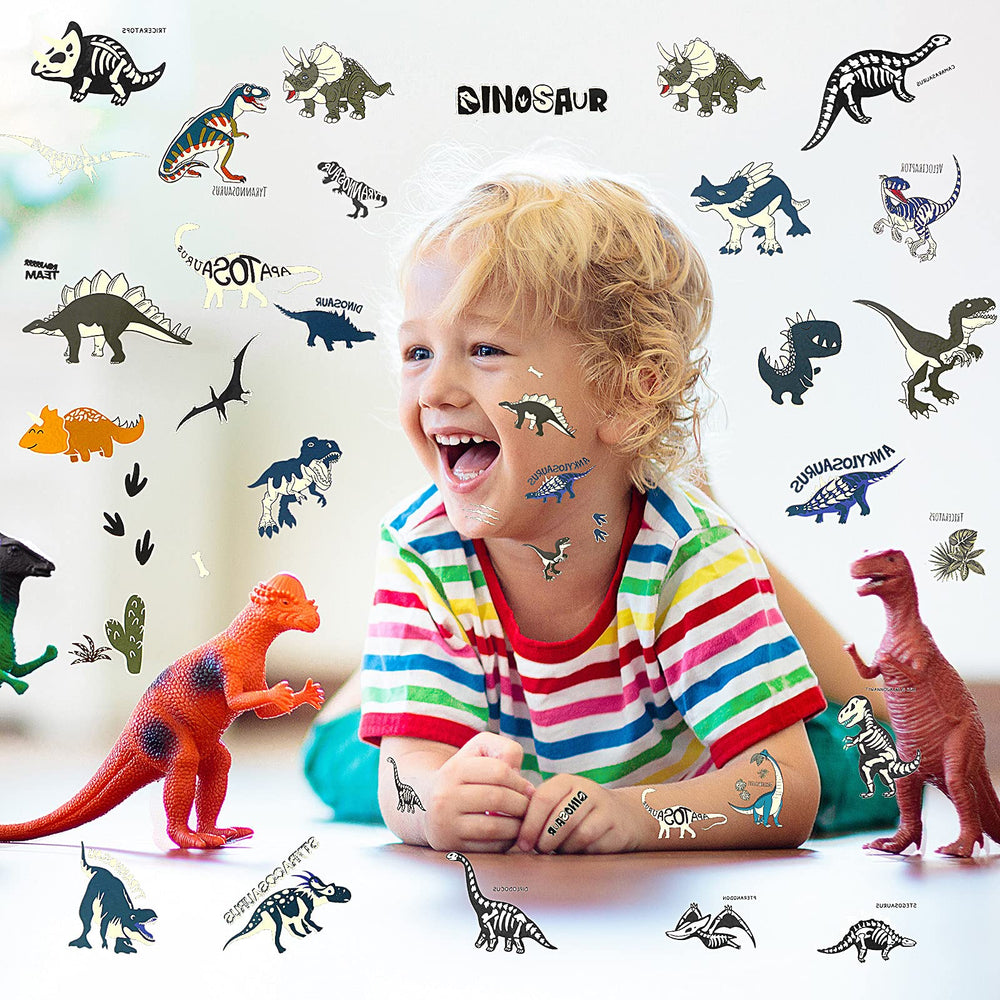 Decoraciones que captan la atención en fiestas temáticas con dinosaurios luminosos