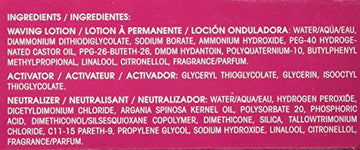 Cabello corto tratado con Zotos Quantum Classic Body Acid Perm con definición suave.